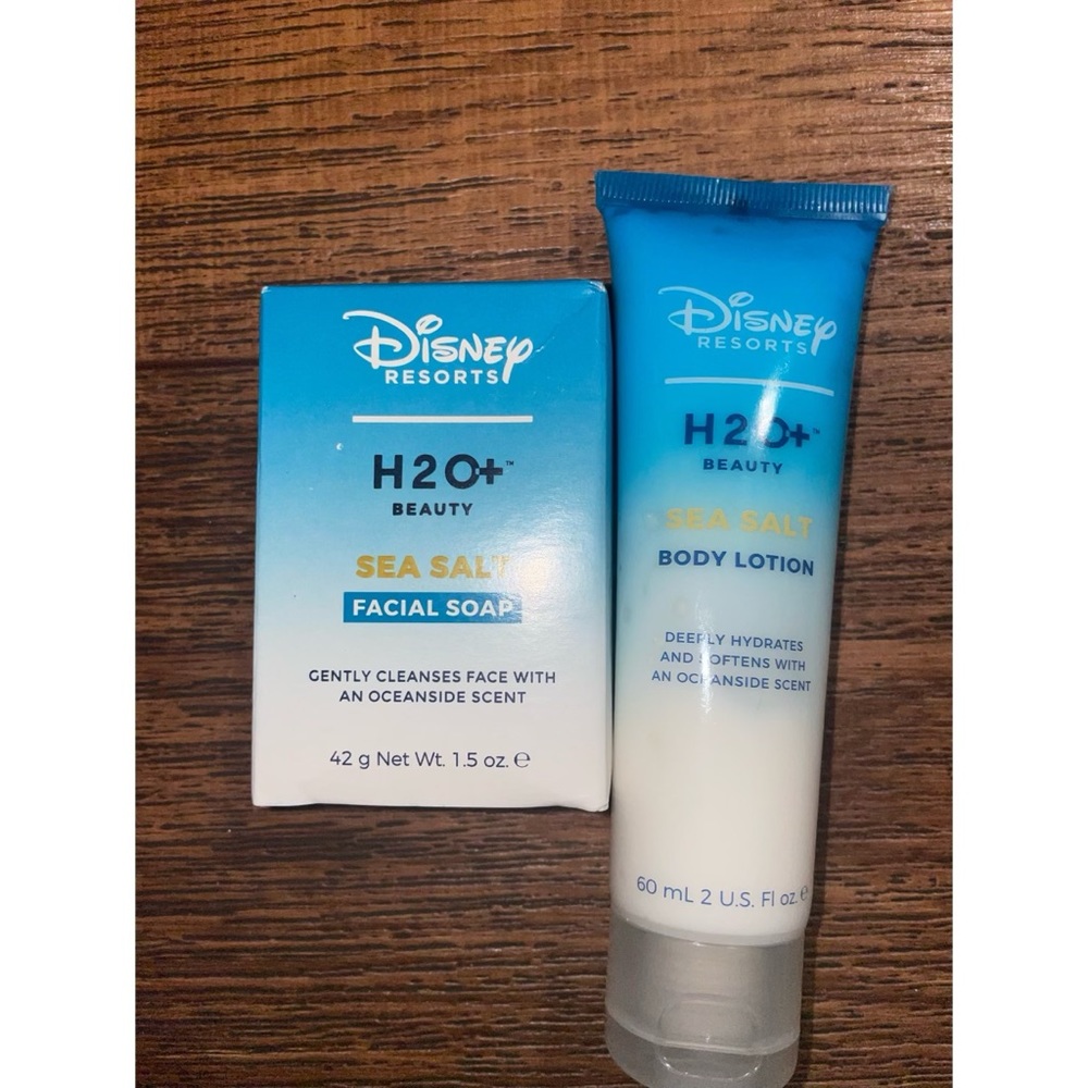 Set of 2 Disney H20+ travel size body lotion & facial soap